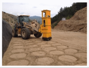 二級(jí)建造師考試公路知識(shí)點(diǎn)：土石方及壓實(shí)機(jī)械的性能、生產(chǎn)能力及適用條件