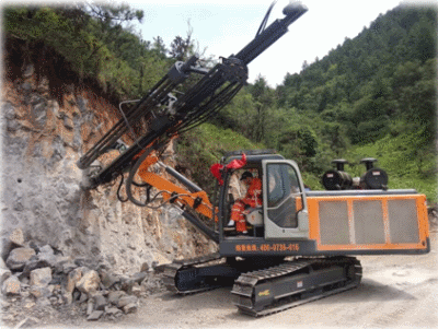 二級建造師考試公路知識點(diǎn)：橋梁隧道機(jī)械的性能、生產(chǎn)能力及適用條件